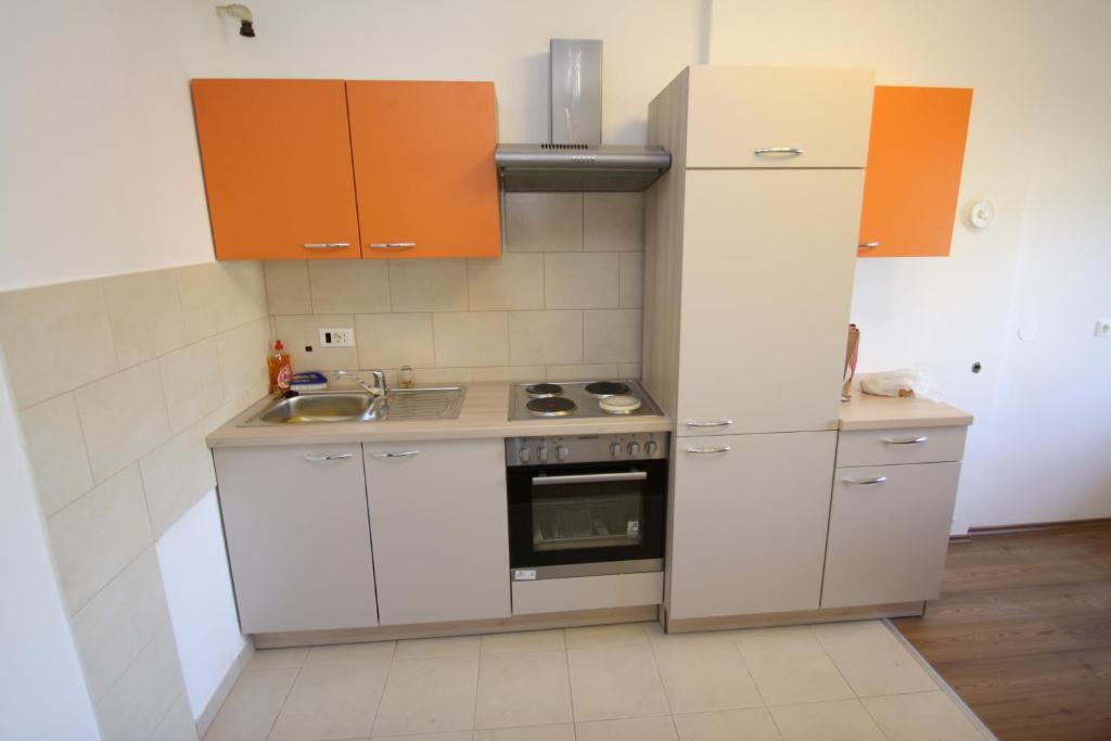 Apartments Tena With Private Parking Pula Kamer foto