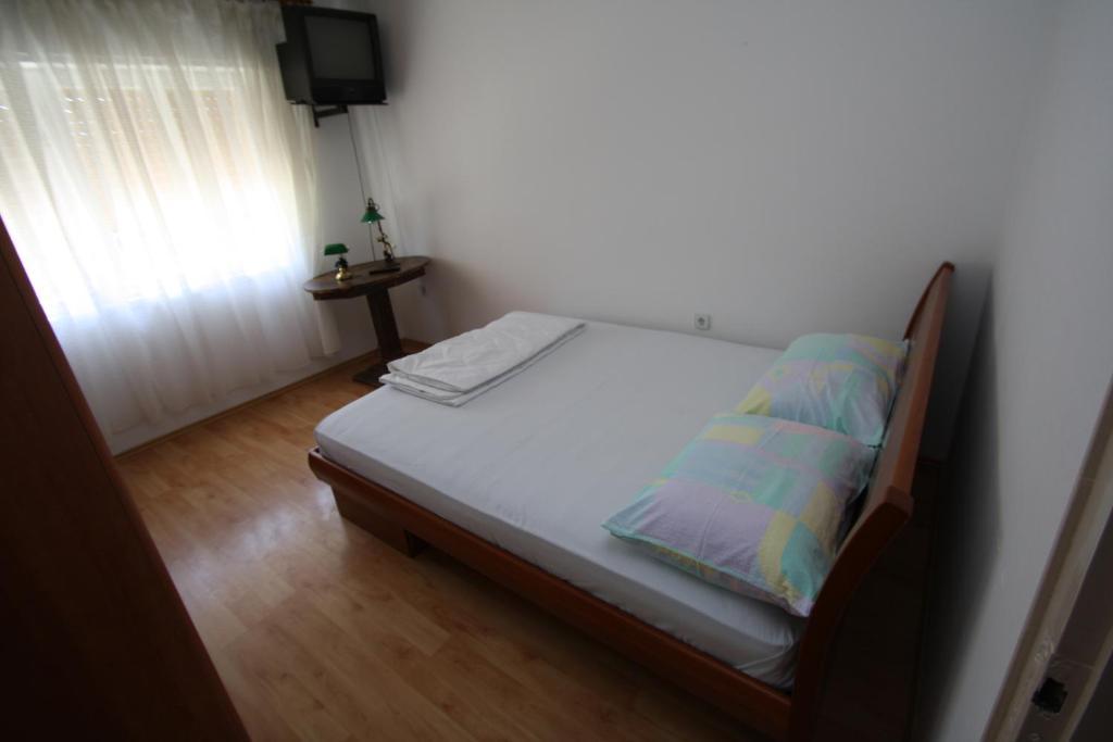 Apartments Tena With Private Parking Pula Kamer foto